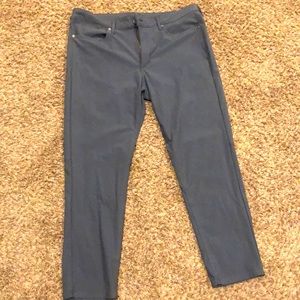 American eagle 34x30 airflex active slim pants